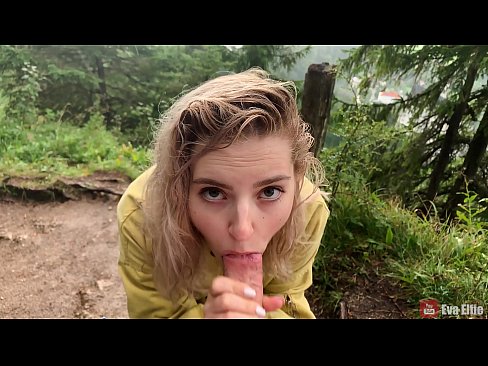 ❤️ Merch yn llyncu cum ar ôl blowjob cyhoeddus - Eva Elfi ❤❌ Rhyw super wrthon ni ☑